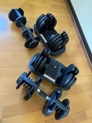イカ様
お取り置き中 募集不可　 筋トレ　ベンチ、可変式ダンベル