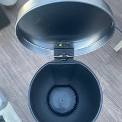 シンプルヒューマンのtrash bin ゴミ箱の画像