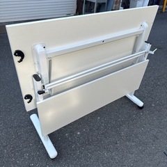 今日引取リ限定 業務用折りたたみテーブル60x120cmの画像