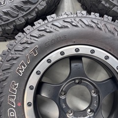 ジムニー　タイヤホイールセット5本の画像