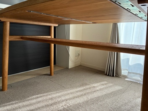 unico(ウニコ) SOLK(ソルク)ダイニングテーブル