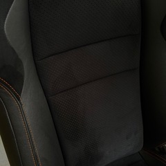 【限定モデル】アルカンターラ 86純正シート　運転席用の画像