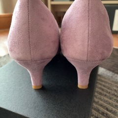 【新品未使用】E hyphen world gallery ラベンダー パンプス サイズMの画像