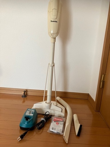 マキタ 充電式クリーナ CL102D (ねこまたや) 西那須野の生活家電《掃除