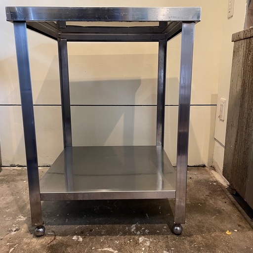 愛知県千種区直接引き取りのみ◎ ステンレス製 業務用 キャビネット 作業台　厨房 愛知県千種区直接引き取りのみ◎ ステンレス製 業務用 キャビネット