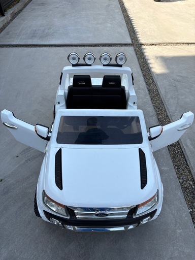 Ford Ranger    電動ペダルカー