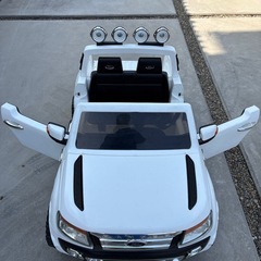 Ford Ranger    電動ペダルカー
の画像