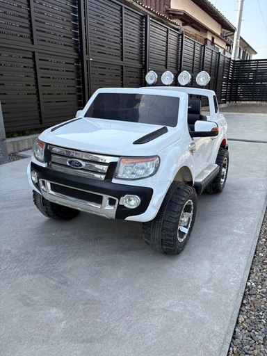 Ford Ranger    電動ペダルカー