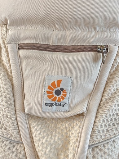 【引取先決まりました】☆美品☆Ergobaby エルゴベビー 抱っこひも OMNI Breeze ナチュラルベージュ 