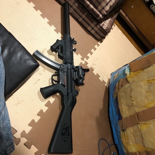 TOKYO MARUI 東京マルイ MP5 SD5