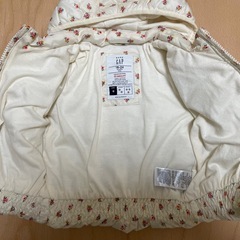 GAP フード付き花柄アウター 18-24ヶ月の画像