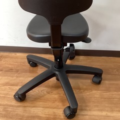 アーユルチェア【町田市再生家具】　253012の画像