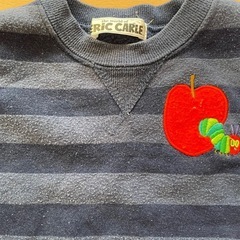 ERIC CARLE リンゴ刺繍 トレーナー　長袖の画像
