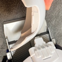 キャリアカーとジェット機組み立てキットの画像