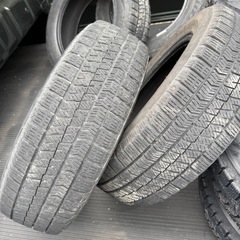 スタッドレスタイヤ　165/65r14 ブリザックの画像