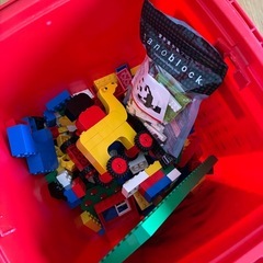 レゴ　赤いバケツ　基本セットの画像