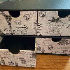 紙製　小物入れの画像