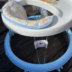 【譲ります】ベビー歩行器の画像