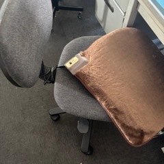 オフィス椅子の画像