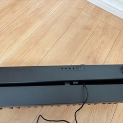 折り畳み電子ピアノの画像