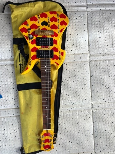 HIDE ミニギターモッキンバード (万屋の巧) 川内の弦楽器、ギターの