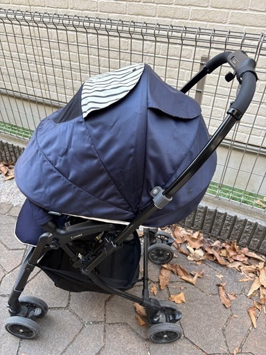 【相談中】
ベビーカー　　コンビ　メチャカル