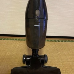 サイクロン型スティッククリーナー　TWINBIRD
の画像