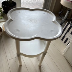 あげます　テーブルの画像