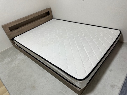ベッド　ダブルサイズ　D