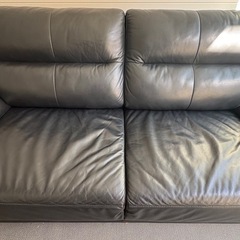 ニトリ 黒 合皮 2.5掛けソファ 10,000円／早めに引き取り希望 の画像