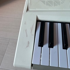 YAMAHA 電子キーボード　EZ-J210の画像
