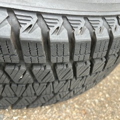 スタッドレスタイヤ17インチ4本セットの画像