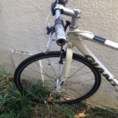 GIANT女性用クロスバイクの画像