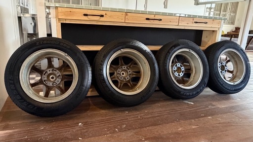 中古タイヤホイール4本セット