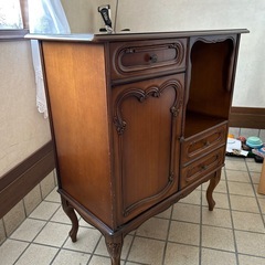 飾り脇机の画像