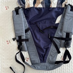 サンクマニエル　抱っこ紐　新生児から使える　妊婦も使える　　　の画像