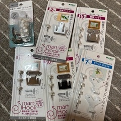 コップ カップ スプーン 額縁フックなどの画像