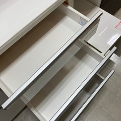 取りに来れる方限定！松田家具の２枚扉レンジボードです！の画像