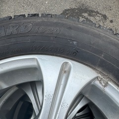 スタッドレスタイヤの画像