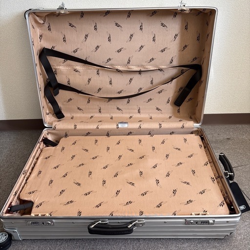 RIMOWA リモワクラシックフライト 97L 9717700401 (ヒロキ) 新羽の