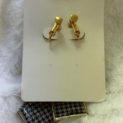 【美品】　ハンドメイド　イヤリングの画像