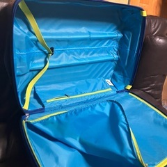 スーツケースの画像