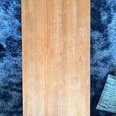 ダイニングテーブルの画像