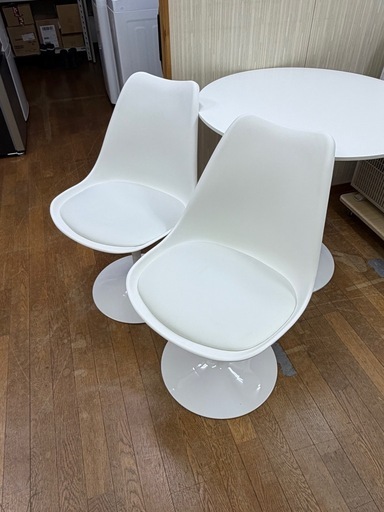 ☆組立済未使用品☆ 可愛いテーブルセット!! チューリップテーブル&チューリップチェア×2 カフェテーブル 2人掛け ダイニング  P