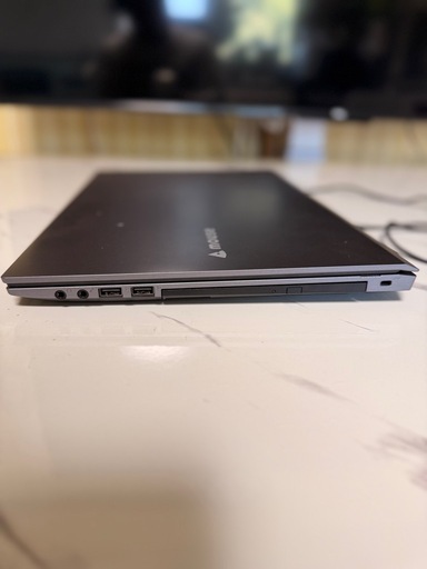 mouse  ノートパソコン8世代i7 Windows11