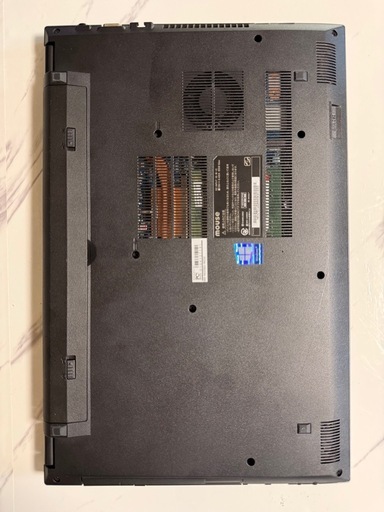 mouse  ノートパソコン8世代i7 Windows11