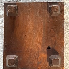 木目の綺麗な将棋台の画像