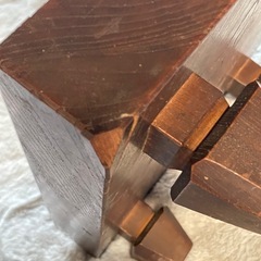 木目の綺麗な将棋台の画像