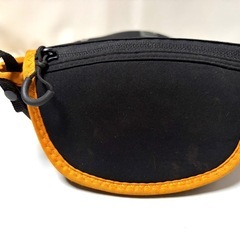 Lowepro ロープロ カメラバッグ コンパクトの画像