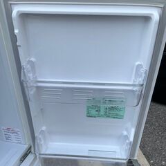 【RKGRE-638】特価！三菱/146L 2ドア冷凍冷蔵庫/MR-P15EA-KW/中古品/2017年製/当社より近隣無料配達！の画像